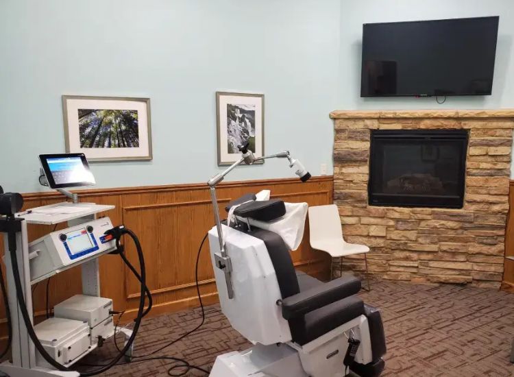 How Stem Cell Therapy Offers a Non‑Surgical Solution for Disc Pain